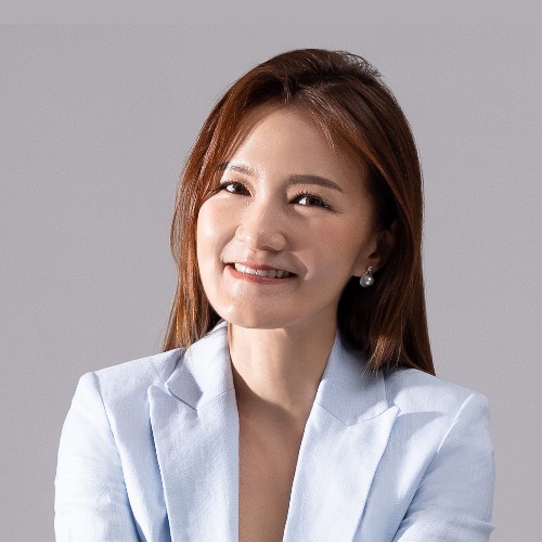 Stacey Lee